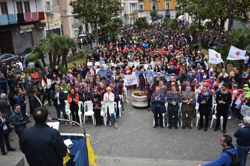 Galleria Don Luigi Ciotti A Torre Annunziata Le Foto Della Giornata