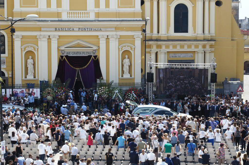 Galleria Crollo Torre Annunziata E Il Giorno Dei Funerali Per Le 8