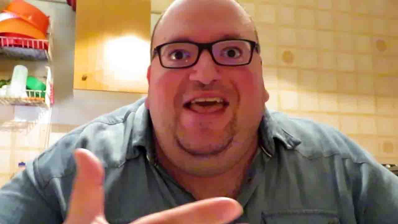 Omar Palermo, lo youtuber di “Youtubo anche io” è morto aveva 42 anni